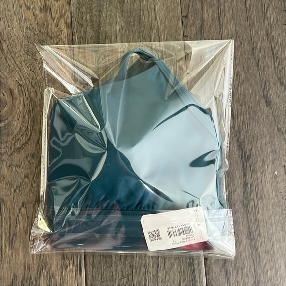 Lululemon Flow Y Nulu Bra *Light Support, A–C Cups Green Jasper - Picture 13 of 13